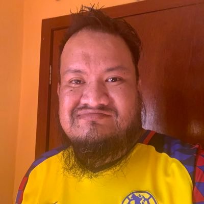 Soy simpatizante del PAN , digo lo q pienso de cualquier tema. estoy en contra de la censura en México. Me indigna ver y escuchar la violencia en Méx
