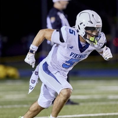 Pleasant Valley High school | 2026 | Student Athlete ~ 3.4 GPA | Football ~ Wr/Db | 5”10 185 | 530-774-7175
