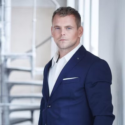 Cryptomillnare's profile picture. from all that new money hahahahha