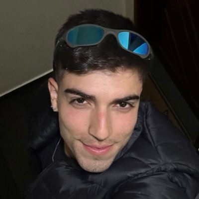 Não se esqueça, Jesus te ama… mas eu não!📩gabrielelcasso@onehitmkt.com