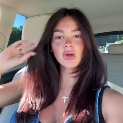 I'm single looking for a good man yo be with my gmail
sponableelizabeth@gmail