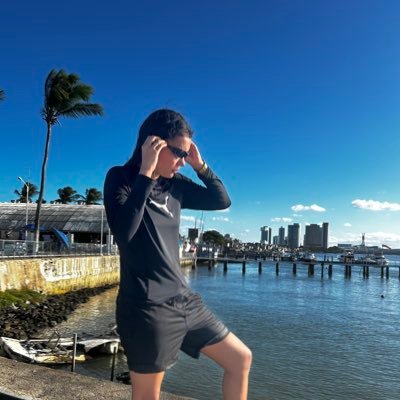livre e prisioneiro da minha biografia!💨.