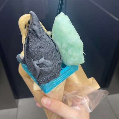 音楽メインの趣味垢 2/27は米津記念日、6/25はベガス記念日 🎧❤️🔥米津玄師/Fear, and Loathing in Las Vegas/SiM/King Gnu/go!go!vanillas/THE ORAL CIGARETTES/MY FIRST STORY/PassCode/花冷え etc