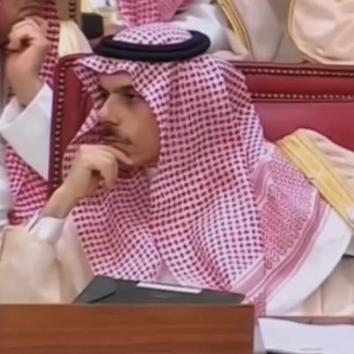 العائلة أولًا | لاشيءْ سِوى القانون والشِّعر | مدونة شخصية