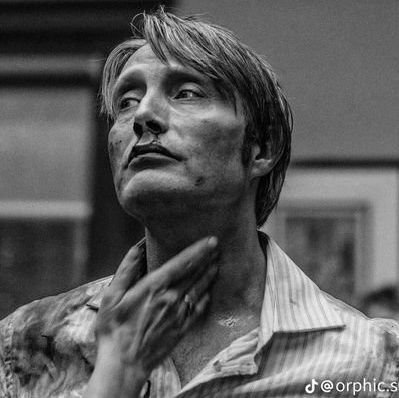 ttriviapril's profile picture. she/her • 25+ • Fan Account • @BTS_twt ONLY •                 
      “Thank you for your great love and I want to be with you all the time.”   -ㅈㅈㄱ-