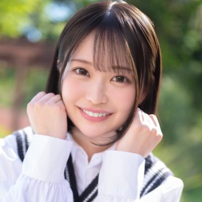 2025.10.14デビュー/アイポケ専属/LIGHT所属/お仕事のご依頼はこちら✉️https://t.co/MaFVl0Wia7
※DMは事務所管理のため返信できません