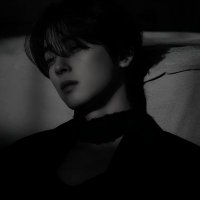 ༡ (@scaredyrow) 's Twitter Profile