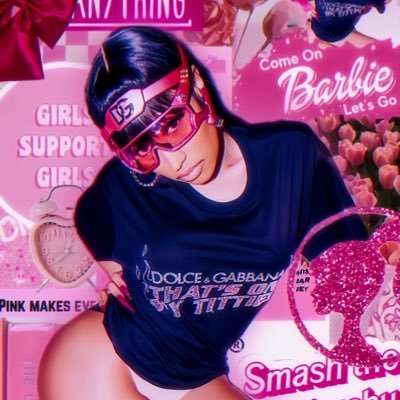 Nicki Minaj Stan Page! @NICKIMINAJ followed 4/23/2010 add my alt