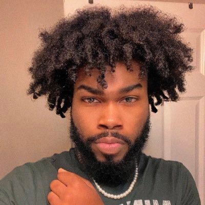 upcoming social media influencer mixed🇯🇲🇵🇷 i also make music instagram:Elijah.da.king tiktok:Elijah.da.king2