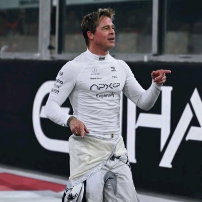 SreeisHappy's profile picture. Deep tech | happy and moisturized | Playing poker