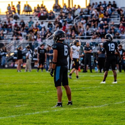 2JaydenGonzalez's profile picture. C/O 2027 | 5’10 | 180 lbs | 4.1gpa | RB/S/KR | North Valleys High school | Contact info : jayden1gon22@gmail.com #b4a #btb🦬