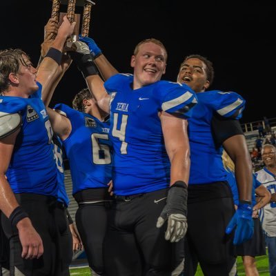 Xenia high | ‘26 | 4.0 GPA | DL | #4 | 6’3 - 260 | 1st Team all south west district | 1st Team MVL | All state honorable mention |Kalewebb0490@gmail.com