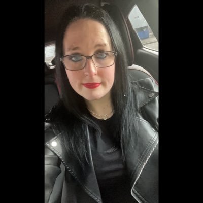 CandiceJayde's profile picture. 33✨ Melbourne 🇦🇺 Gothy chick ☠️🖤 Essendon FC ⚫️🔴🏉 P!ATD, Evanescence & Paramore 🎶 Dancer of 20 years 1997-2016 🩰 Virgo Girl ♍️ #GoDons