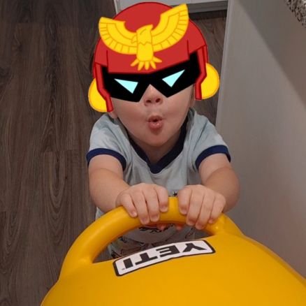 CozyMel0n's profile picture. Team Ultra Smash Commentator                           
  
  I play fighting games sometimes

#teamZFighterZ

🏀LET'S GO KNICKS🏀