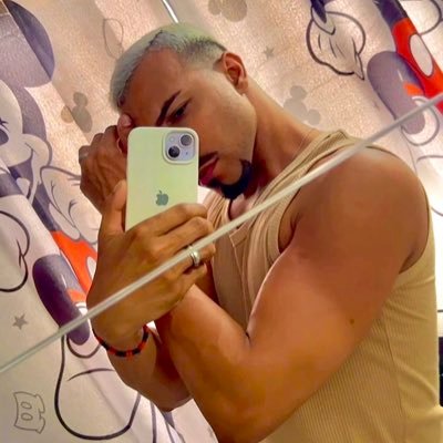 Gestor de RH 🎓/ Téc. Radiologia ☢️/ Téc. em necropsia 💀/ Futuro Gestor hospitalar 🙏🏽/ Tricolor 🇧🇬/ 🌻🪞x ⚔️🛡️