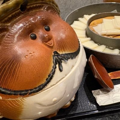 h1_hi8's profile picture. HSP INFJ