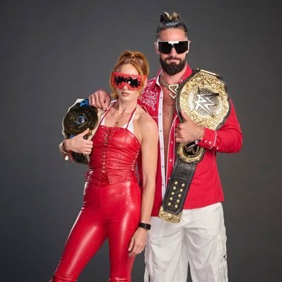 |fan account| 🇨🇦 always supporting becky lynch and seth rollins while also obsessing over chicago fire/stellaride
