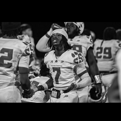 | 1ofNone | 6’1| 175 lbs | 3.0 GPA | NAIA All Conference DB | ΑΦΑ