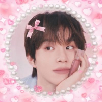jungwoo's strawberry sunday girl 🍓🍰🤍 · no. 1 jungp 🐶 🍬✨· ilichil yapper 💌💬 · dojaejung thinker 💭 · nct ot25 ─ #jungwoo · #jaemin · #sion · #hendery 💚