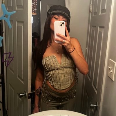 michelllerog's profile picture. . . ✹ · * ·.* · . · ✧ ✺ . ⊹