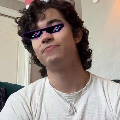 conegrray's profile picture. 𝐢 𝐡𝐨𝐩𝐞 𝐲𝐨𝐮 𝐟𝐨𝐮𝐧𝐝 𝐡𝐞𝐚𝐯𝐞𝐧 ✪ 𝗅𝗂𝗏'𝗌 𝗍𝗐𝗂𝗇 - 𝗆𝖺𝗑'𝗌 𝖻𝗋𝗈𝗍𝗁𝖾𝗋 (: