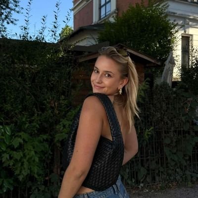 katha7465's profile picture. 