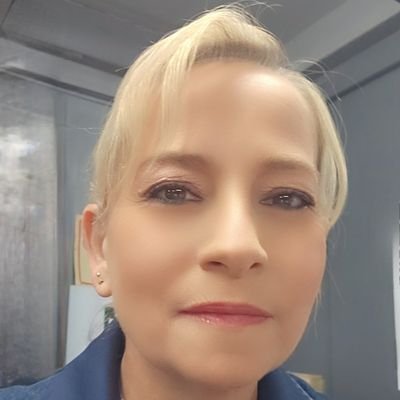 van_janzen's profile picture. Fueled by Faith. Sustained by Grace. Carried in God's Loving Arms every day. Glory be to God alone. 🤍❤️✝️