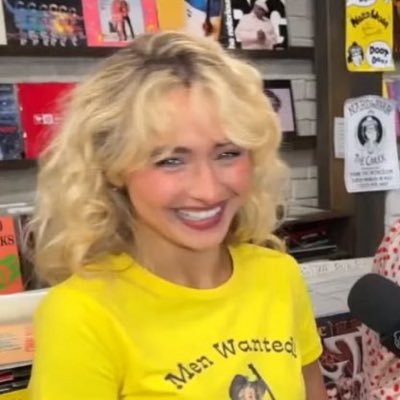hairydinosaur21's profile picture. enid sinclair is my spirit animal 𐙚 | @Fiixd_ alt