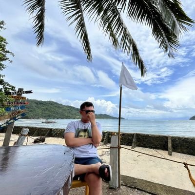 dolinojr's profile picture. crocodile at the watering hole