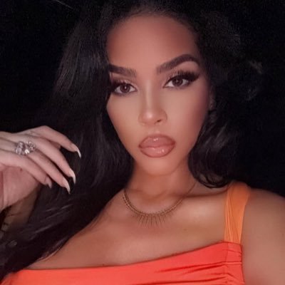 Just me
Single
Interested in who’s interested in me
I don’t sell Nude’s, Not available for hookup’s
You get blocked if you approach me that way 😊