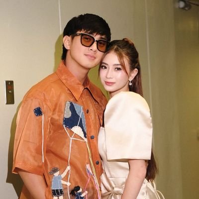 jmfyangforever's profile picture. 