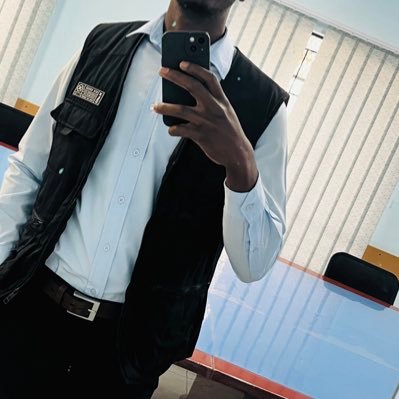 🍀 Better version of myself🤙 My style is Low_key, so keep Low.
Certified Liverpool lad
Dark and 🖤