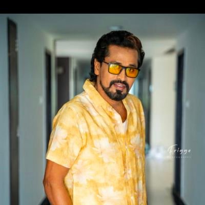 RJ, VJ, News Anchor,
Ready Steady Po in Vijay TV , Eazharai in Thanthi TV
Hello Madurai in Mirchi 98.3