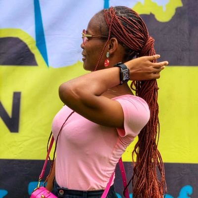 ll Creative Writer ll Graphic Designer ll Performance Poet ll Editor ll Health Volunteer ll Contributor @KalahariReview @moveeeco @brittlepaper etc.