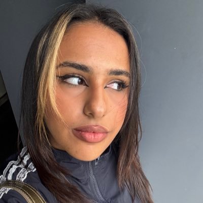 rassad06's profile picture. Étudiante en Master Recherches sur les Amériques • Co-animatrice des JI UT2J • Entre Toulouse et Séoul