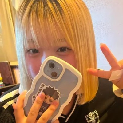 hiiiinachan08's profile picture. 21歳　学生
荒ぶるおたく。裏垢

仲良くしてねー