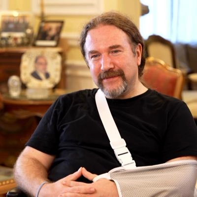 Host of The Beirut Banyan | Founder of #WalkBeirut | Writings & more via website