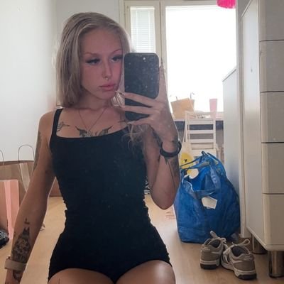 Derriane86060's profile picture. 