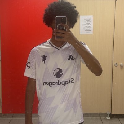 BlitzStriker100's profile picture. 1plike lave Michael Jackson