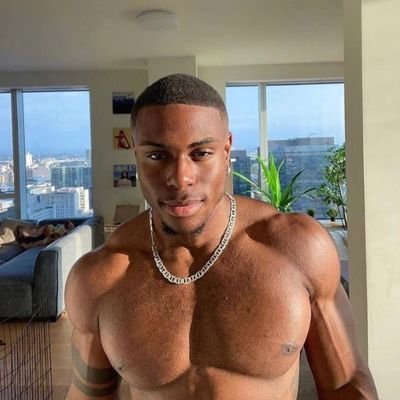 نـاكـح مـن أصـغـر لأكـبــر قـحـبــة بـعـيـلـتــك 🤴🏿🤏🏿
open minded blacked👩🏻❤️💋👨🏿🌑🍆