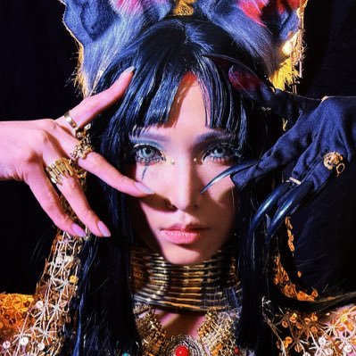 ” I’ve always done whatever I want and always been exactly who I am.” ーBillie Eilishー アパレル@NUDARCA0803 ホスト垢 @Emuuuu_0607