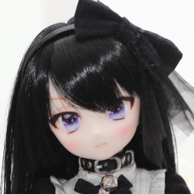 うちの娘紹介→doll-room 自己(事故)紹介は固定(https://t.co/SzFxa7SsJ2)