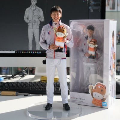 Mercitakepi's profile picture. Takeshi Yokoyama and Horses 🐴🐝🇯🇵🧲