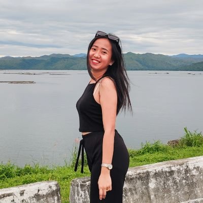 🇮🇪💕
° Pangulong PNK °Mang-aawit °Kalihim