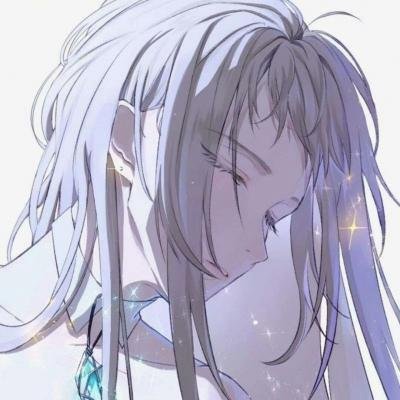 joly_a9's profile picture. Wandered through an art gallery, lost in strokes and shadows.