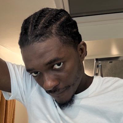 Don't let anyone else ruin your day, its Your day, Ruin it Yourself.😑 WhatsApp https://t.co/Dn4pZk69N5 Crypto and Nursing 👨⚕️📈