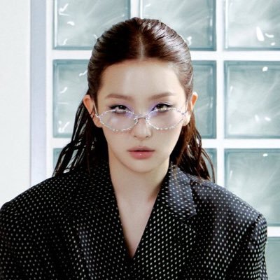 reveflavour's profile picture. 🐻ིྀ ⋆⁺₊⋆ ☾ ⋆⁺₊⋆ ☁︎