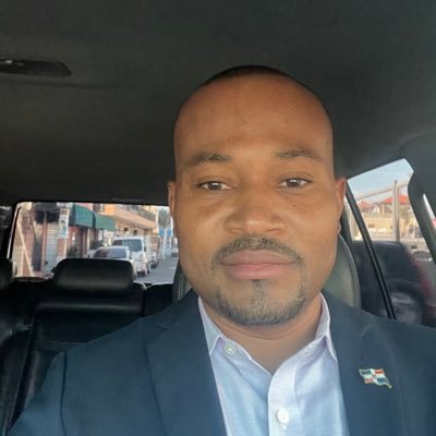 SantiagoSueroS's profile picture. Padre,ing.industrial,Honesto,dedicado,amable, militante del Pld.