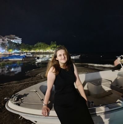 aralidtafalak's profile picture. 