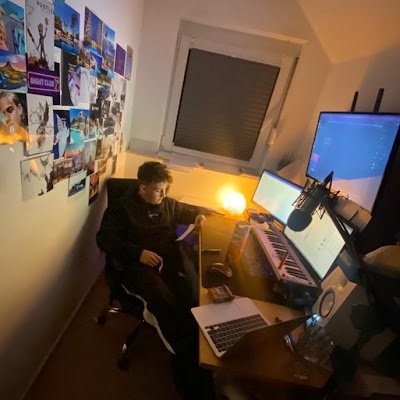 Felix1337488's profile picture. 